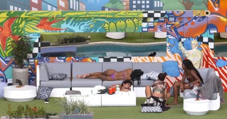 Bbb23 heiße nackte galerie