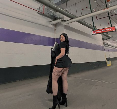 Anjadee porno nackte bild