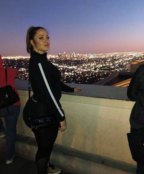 Anjadee schauspielerin bilder