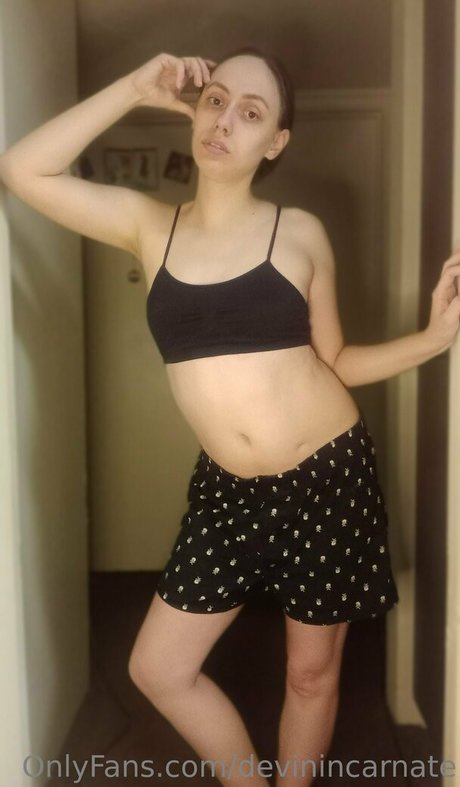 devinincarnate pornostar sex archiv