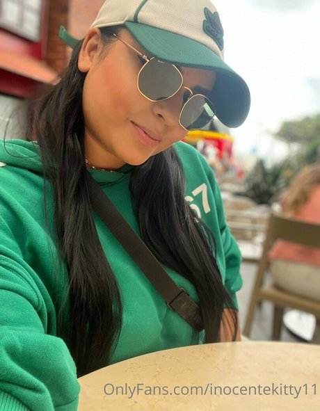 inocentekitty11 sexy heiße galerie