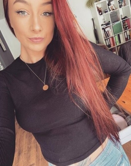 lizzzyfox pornostar heiße galerien