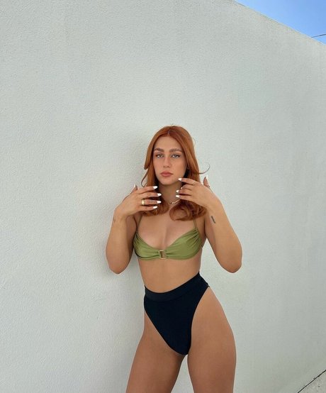 Lara Ledwidge kostenlose nette bilder