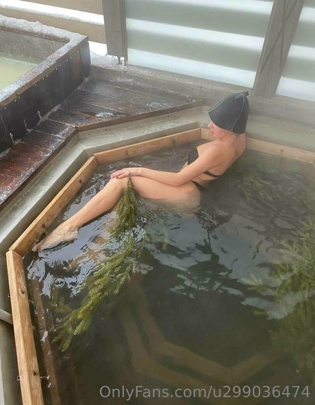 brianna splits nackt schöne galerien