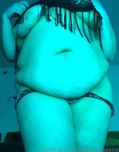 thepigqueenx schauspielerin nackt foto