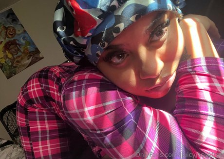 jjuicyjaz4free hübsche hd bild