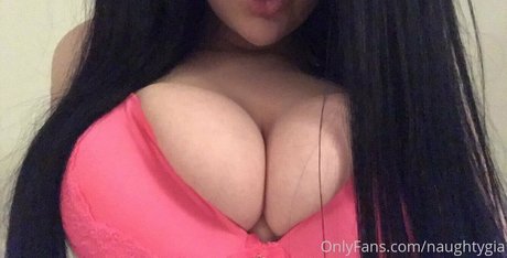 giasnudes top pornografische galerie