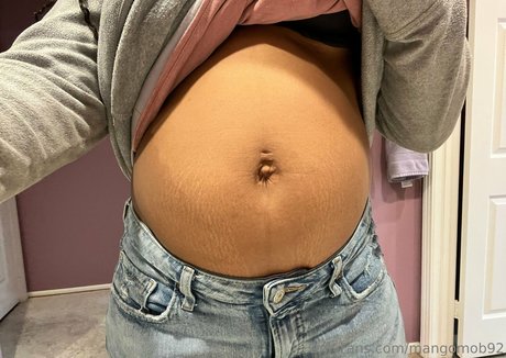 mangomob92 schauspielerin nackte archiv