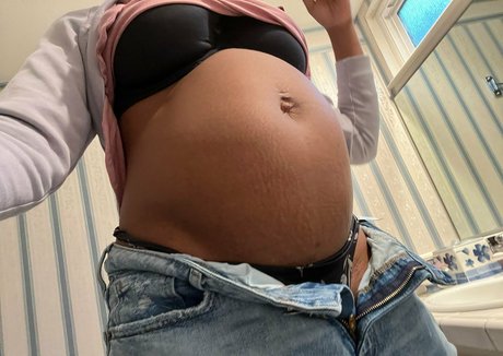 mangomob92 porno pornostar foto