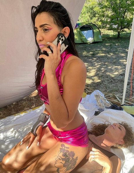 sheenzy heiße nackte foto