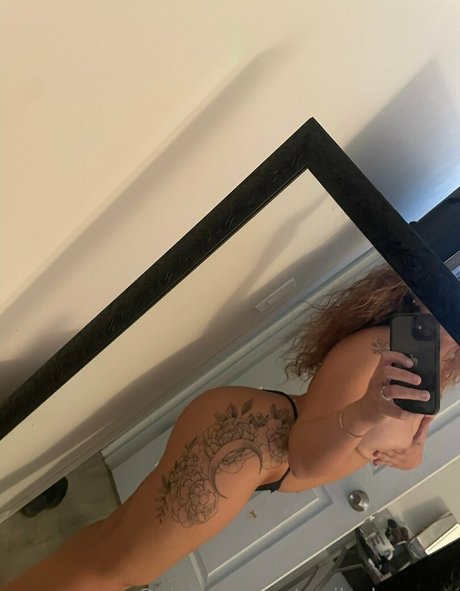 emilyylovveee nackte bild