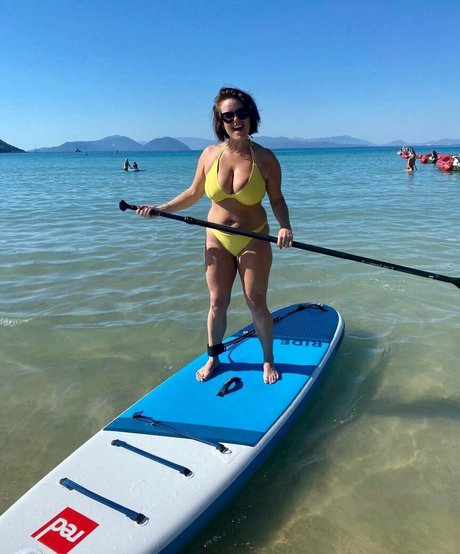 Chloe G sexy exklusive galerie