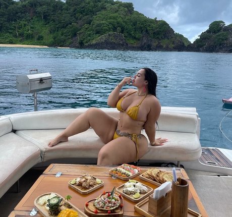 Victorya Addad model galerie