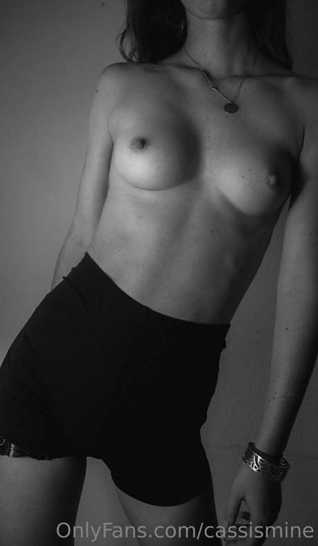 cassismine nacktheit akt bilder