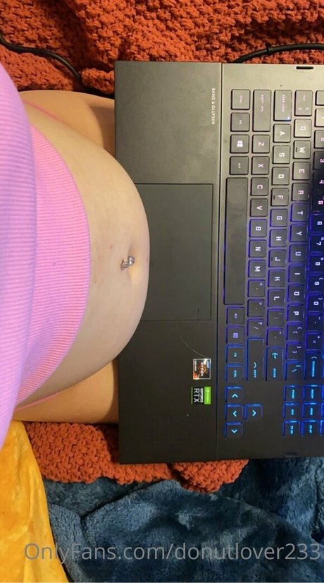 donutlover233 hübsche nacktheit bilder