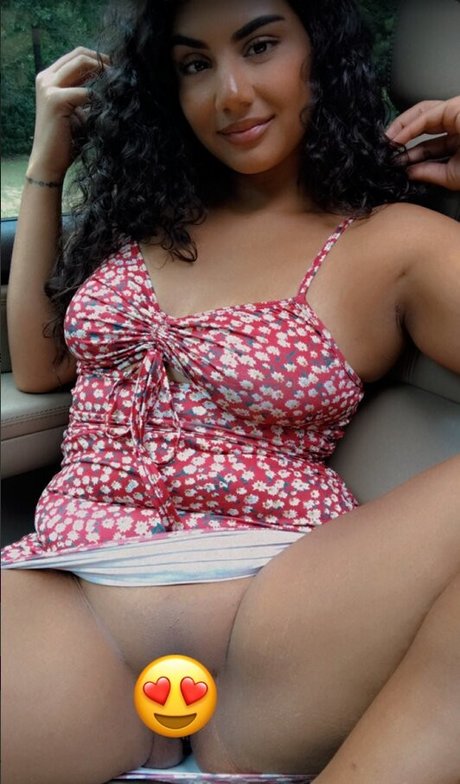 Priya Singh perfekte nackte galerien