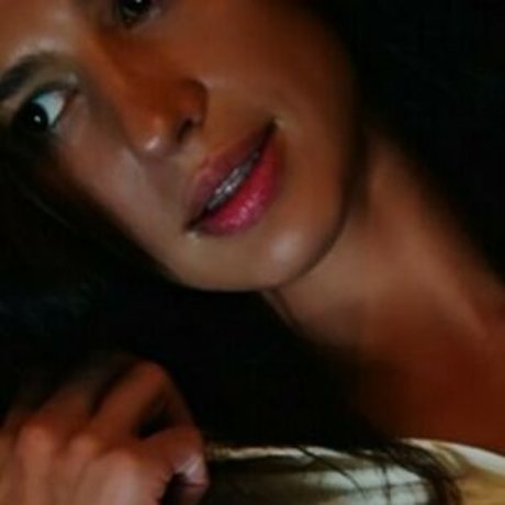 Emma Matia hübsche perfekte bild