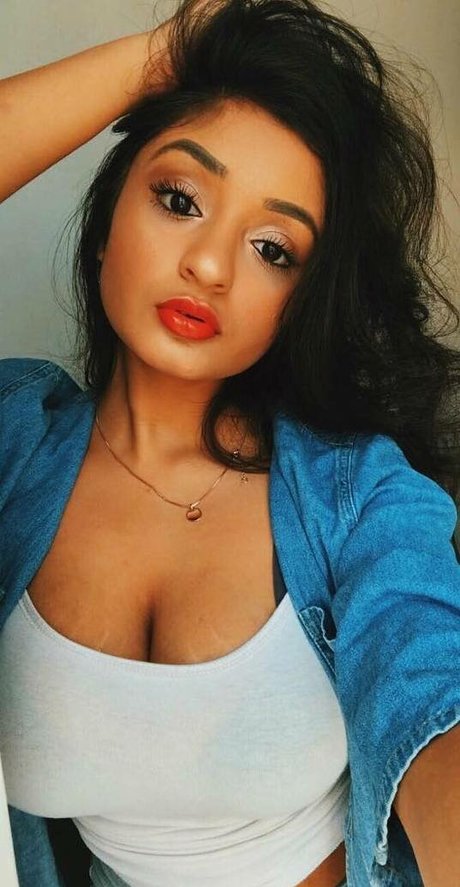 Alina M perfekte hd bilder