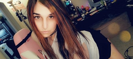 emilyroseiv porno sexy foto