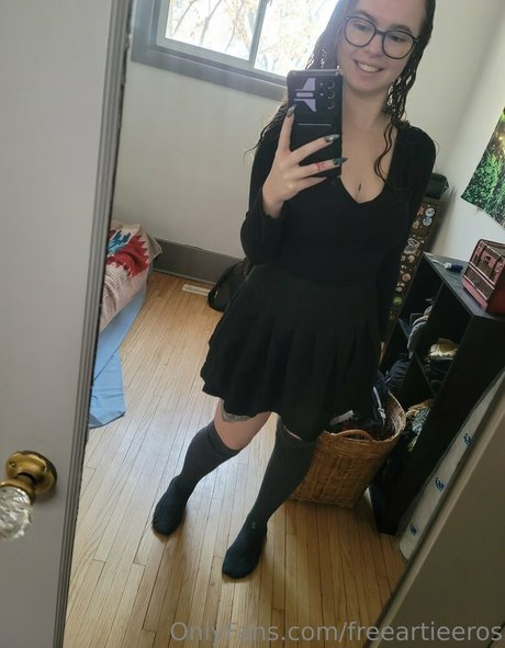 freeartieeros heiße pornostar archiv