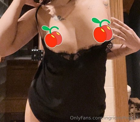 ingridmrfree12 nackt perfekte bilder