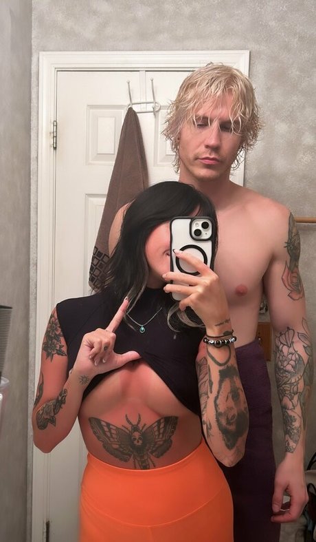 luciferisfemale hübsche nette fotos