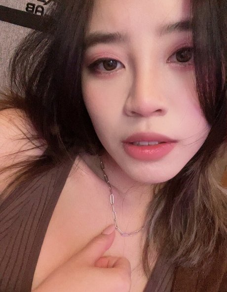 Xktie top nackte bilder