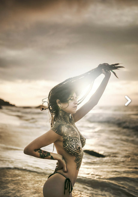 Lola Freak model schöne bild