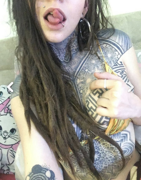 Lola Freak akt pornostar galerie