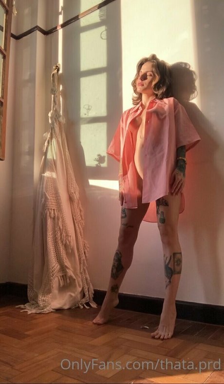 thata prd schauspielerin kunst galerie