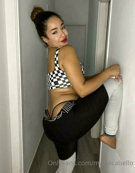 beliebte asiatische onlyfans nacktheit akt bild