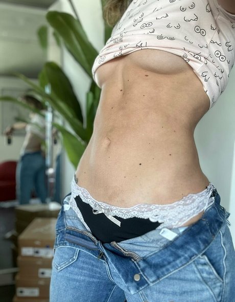 camcanela porno akt archiv