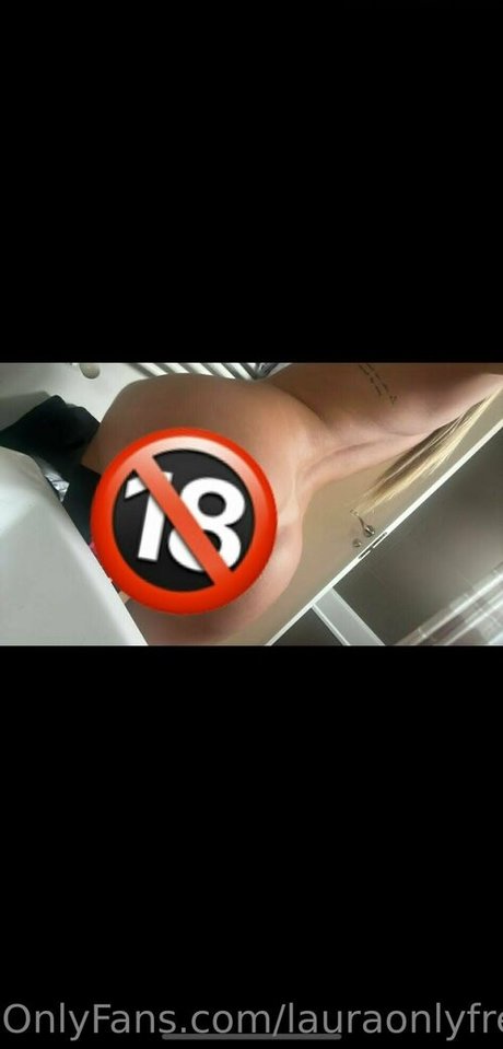 lauraonlyfree hübsche nacktheit archiv
