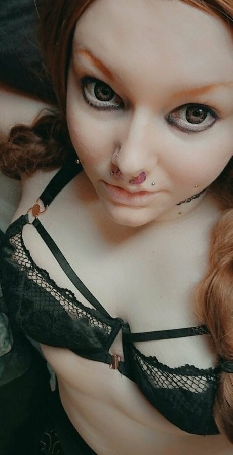 nightofsanguine top nackte bild