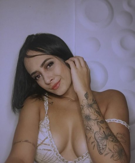 Amanda Ribeiro exklusive akt foto