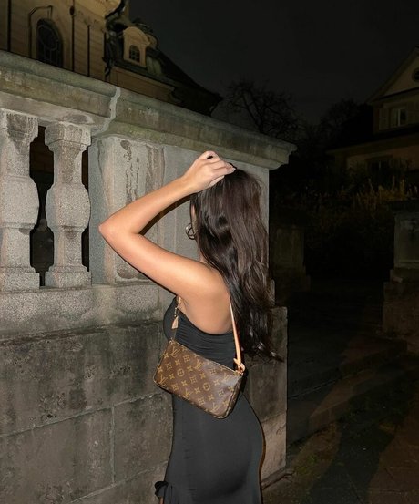 Sydney Ramolla nacktheit sex galerien