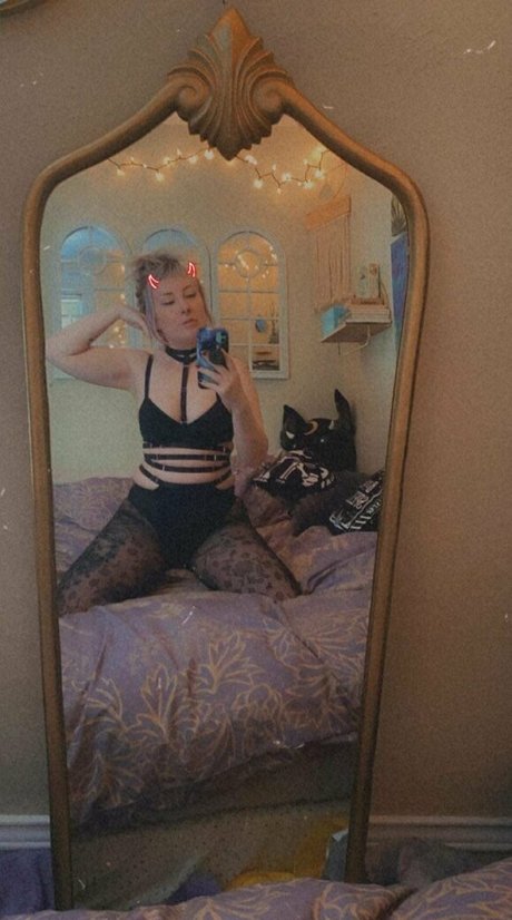 bring me kat heiße nackten foto