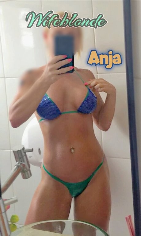 Wifeblonde pornostar nackt galerie