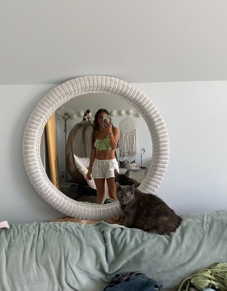 Michelaraeupton schöne hd bilder