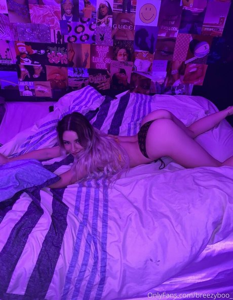 Breezybabes hübsche nackt galerie