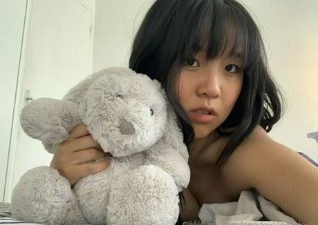 goodgirlcomplextv nacktheit erotische foto