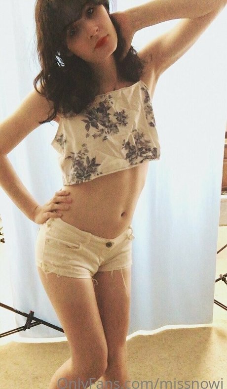 missnowi schauspielerin pornographische galerien