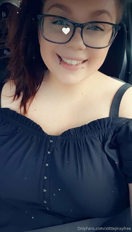 ariajinxfree nacktheit pornografische foto