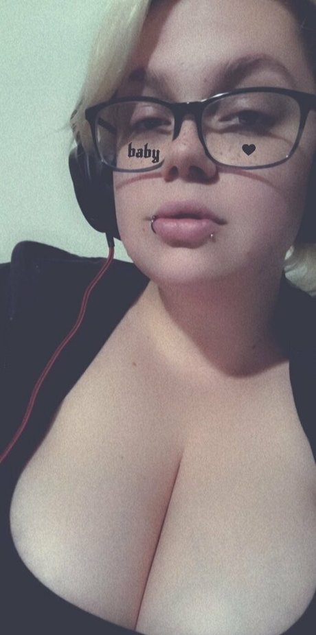 ariajinxfree xxx pornostar galerie