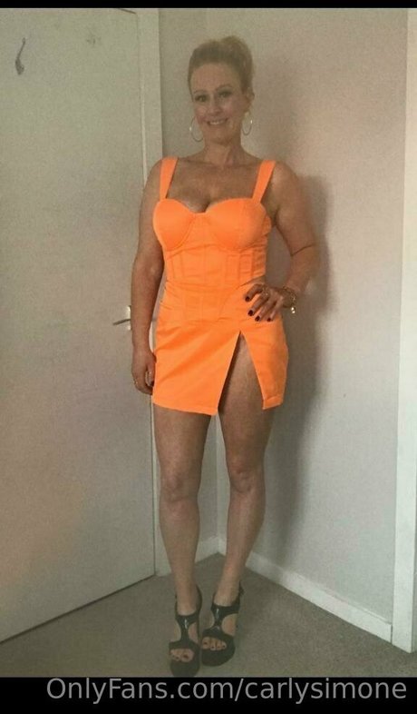 carlysimone exklusive akt foto