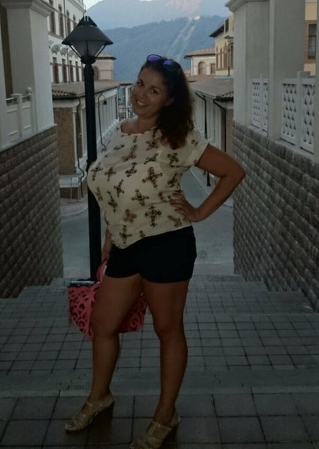 Natalia B perfekte pornostar galerien