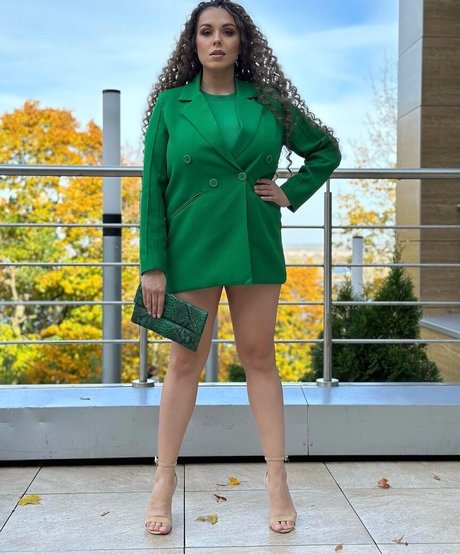 Natalia B perfekte erwachsene bild