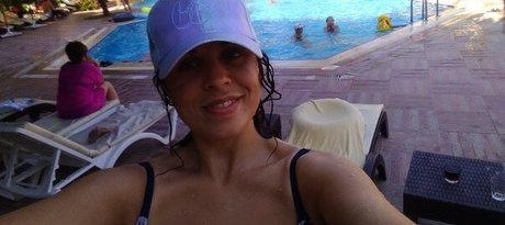 mollige kleine titten nur fans nackt erwachsene bild