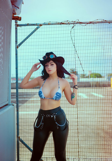 amythunderbolt porno exklusive fotos