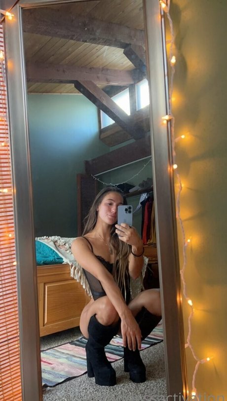 goddessactivation schauspielerin nette foto